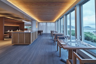 $B%*!<%Y%k%8%e!A!V?)!W$rDL$8$F$=$NCO$r4.G=$9$k6u4V(B