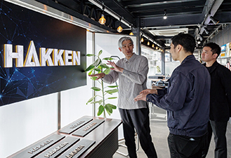 $BH/8&%;%$%3!<(B $B%7%g!<%k!<%`(B