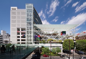 $B39$H6&$K99?7$9$k!V6L@n9bEg20(BS$B!&(BC$B!W(B