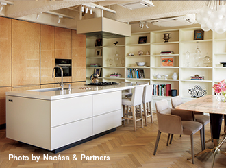 Material$B!!6u4V$K1|9T$-$r$+$J$($kAG:`A*$S(B