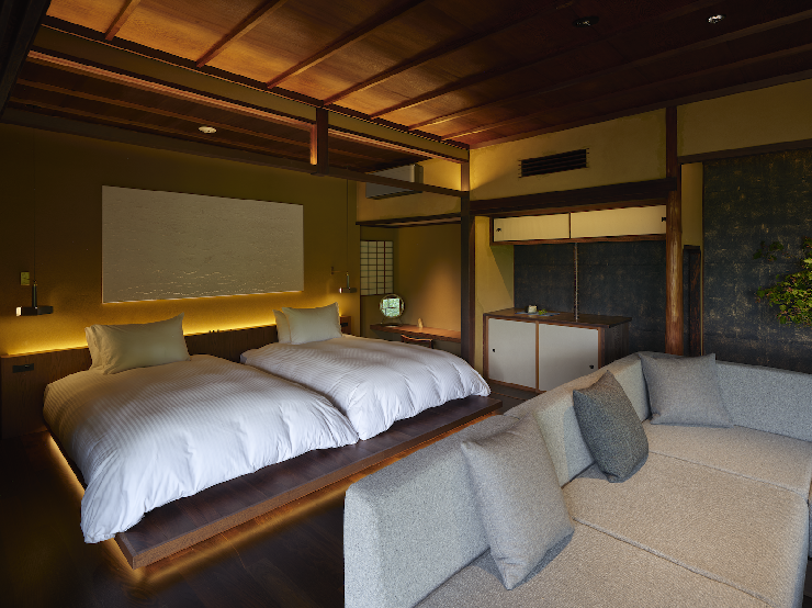  26年2月号　最新ホテル&一棟貸しの宿