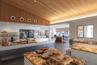  25年4月号　カフェ&フードショップ